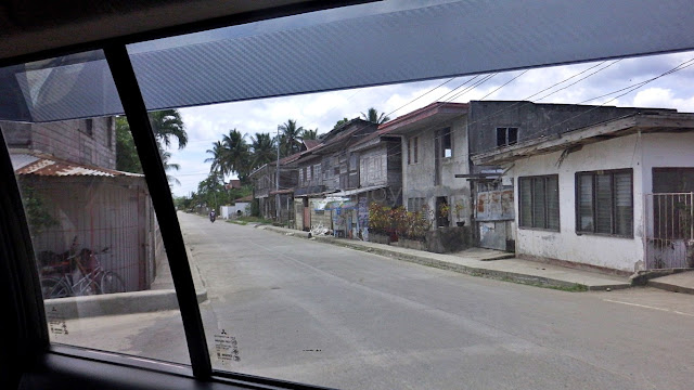 beautiful big old wooden houses of San Isidro, Leyte