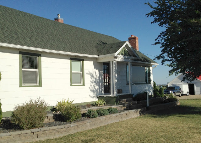 Introdcuing: Averie Lane Farmhouse (empty house tour) Front