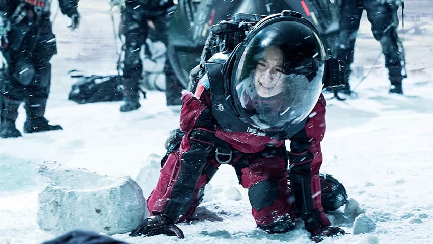 Блуждающая Земля, Фантастика, Рецензия, Обзор, 2019, The Wandering Earth, Liu lang di qiu, SciFi, Review, Netflix