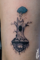 Tattoo Yonni-Gagarine : Dead Tree Lightning Cloud Rabbit Hole Black Blue Tattoo