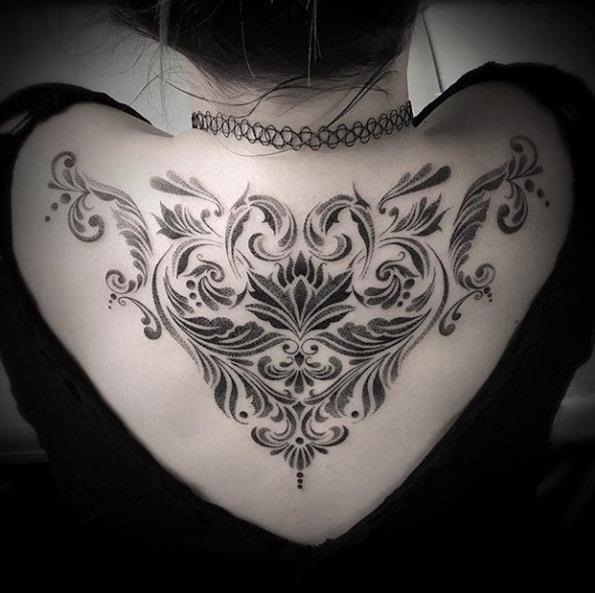 este_ornamentais_costas