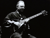 Robert Fripp, il leader dei King Crimson