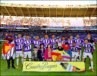 REAL VALLADOLID C. F. - Valladolid, España - Temporada 2015-16 - Manu Del Moral, Roger, Chica, Marcelo Silva, Juanpe, Álvaro Rubio, Hermoso, André Leao y Kepa Arrizabalaga; Mojica y Juan Villar - REAL VALLADOLID 1 (Manu Del Moral) REAL ZARAGOZA 2 (Manu Lanzarote y Pedro) - 16/04/2016 - Liga de 2ª División, jornada 34 - Valladolid, estadio José Zorrilla