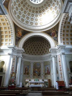 Alter inside church of Santa Maria Maddelena in Castiglione Del Lago, Umbria, Italy