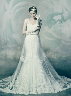 http://www.worldofbridal.com/2015/11/annasul-y-2016-wedding-dresses/