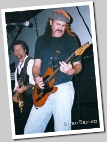 Bryan Bassett (guitarist) with Molly Hatchet 001