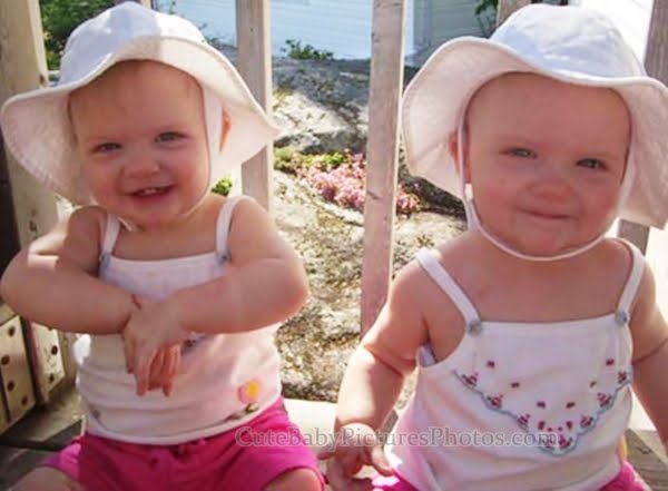  Little Twins with Cute Expressions