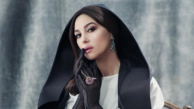 La fatal e inexpugnable Monica Bellucci en una sesión de fotos bohemia para Citizen K. Magazine                                                                                                         