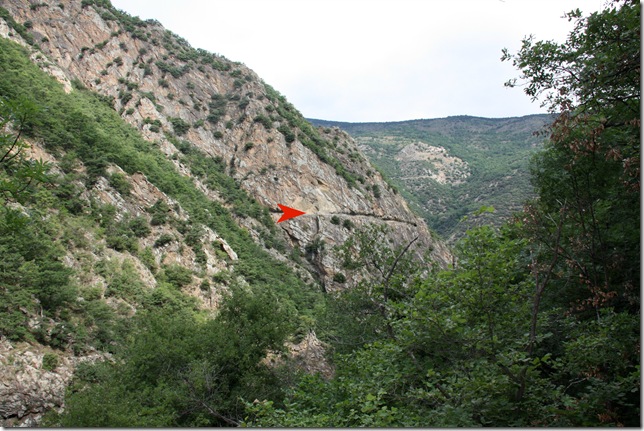 2012 Vakantie Pyreneeen 054 pijl