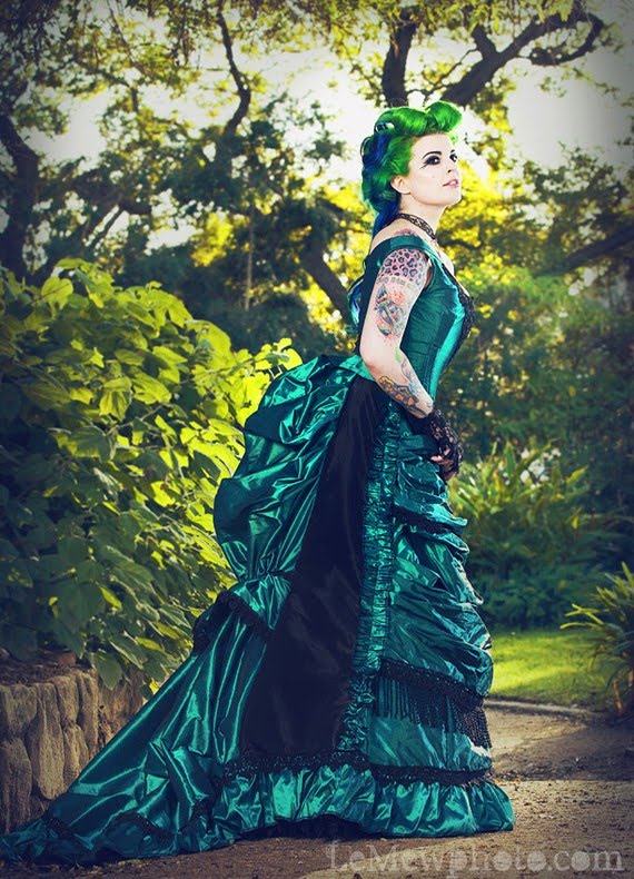 Green Black Gothic Steampunk Victorian Wedding Dresses