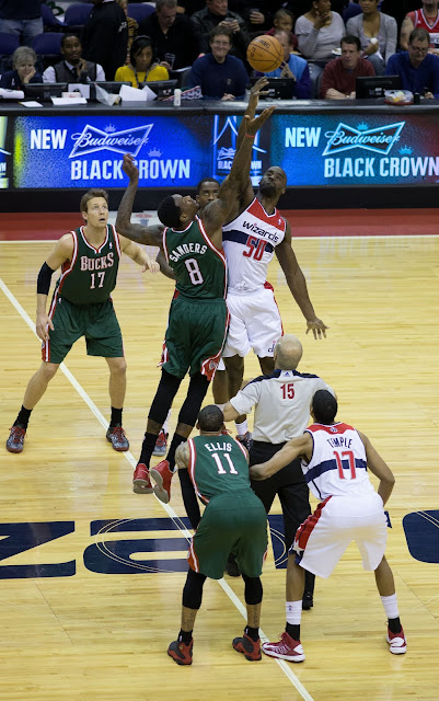 By Keith Allison - Flickr: Larry Sanders, Emeka Okafor, CC BY-SA 2.0, https://commons.wikimedia.org/w/index.php?curid=25111909