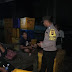 Polsek Batu Ampar Evakuasi KM Harapan Jaya Yang Terkena Angin Kencang Di Padang Tikar