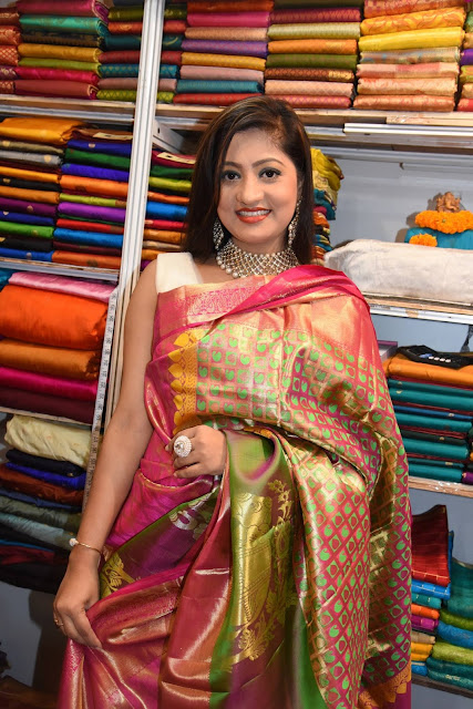 Lipsa Mishra Stills At Silk India Expo Launch