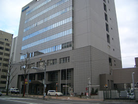 https://www.google.co.jp/search?q=%E7%A6%8F%E5%B2%A1%E7%9C%8C%E5%8D%9A%E5%A4%9A%E8%AD%A6%E5%AF%9F%E7%BD%B2&client=firefox-a&hs=uEc&rls=org.mozilla:ja:official&hl=ja&channel=fflb&source=lnms&tbm=isch&sa=X&ei=VMGzU5S_K5Di8AWliIHgBg&ved=0CAoQ_AUoAw&biw=1310&bih=811&dpr=0.9