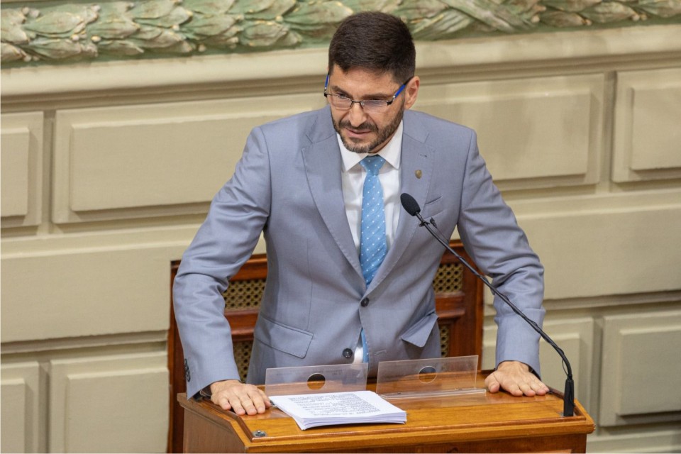 gobernador-pullaro