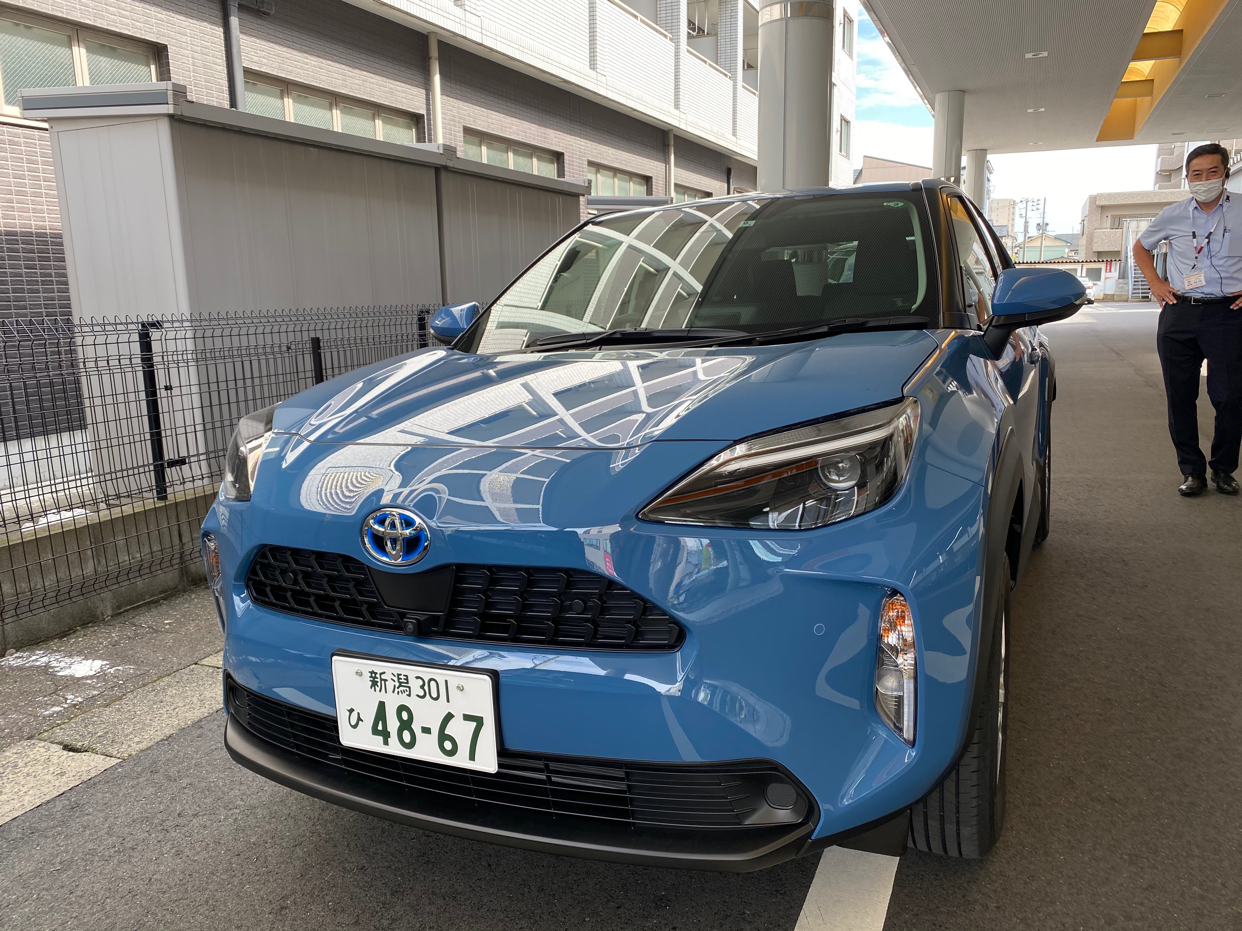 新潟フライフィッシング友の会 釣り フライマンの車選び ヤリスクロス試乗とカタログの見どころ紹介 買い物