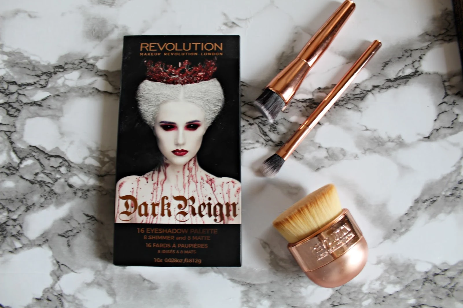 paleta cieni Dark Reign makeup revolution