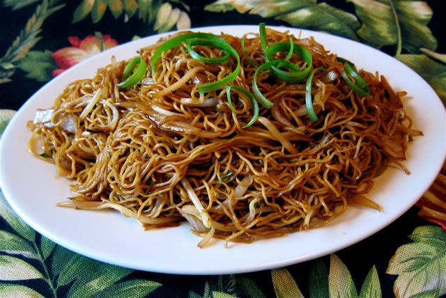 Traditional Chinese Recipes Chi You Chao Mian (Soy Sauce