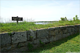 Granite Outer Wall en el Fuerte McClary, Maine 