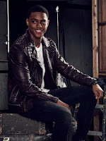 Famous In Love Keith Powers Image 1 (26)