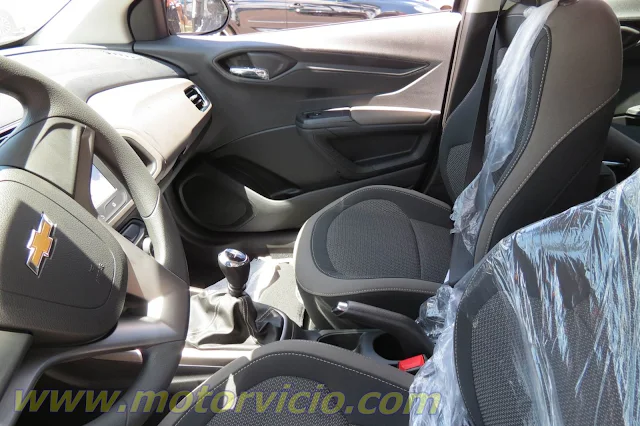 Novo Chevrolet Prisma 2014 (Onix Sedan)  - painel