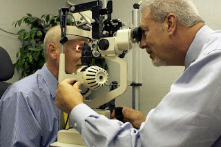 eye doctors بعض النصائح للحفاظ على صحة اعيننا