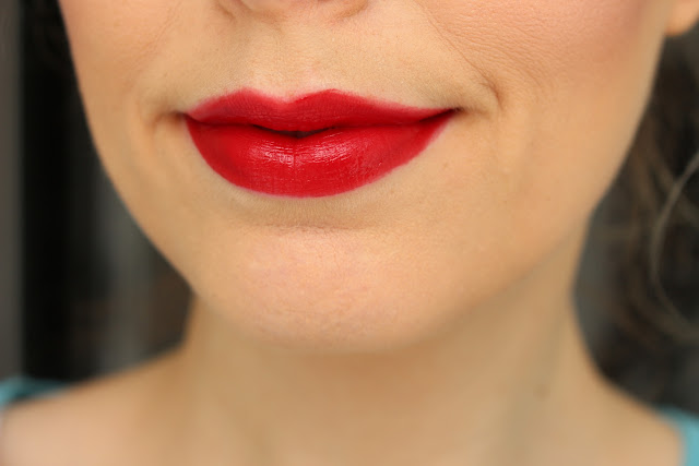 Maybelline Vivid Matte Liquid Rebel Red