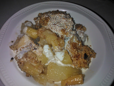 Apple and Rhubarb Crumble