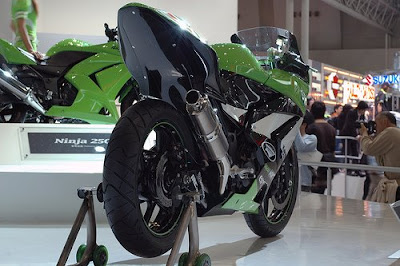 KAWASAKI NINJA 250R