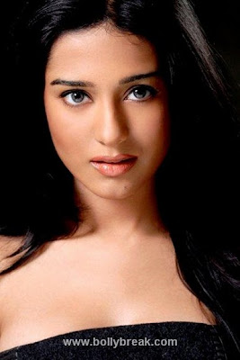 Amrita Rao Sexy PhotoShoot Pictures