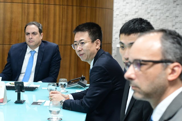 Maior empresa de energia da China quer ampliar investimentos no Brasil com apoio do Banco do Nordeste