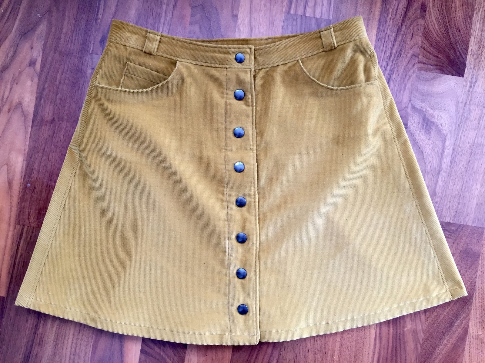 Diary of a Chain Stitcher : Honey Mustard Corduroy Rosari Skirt