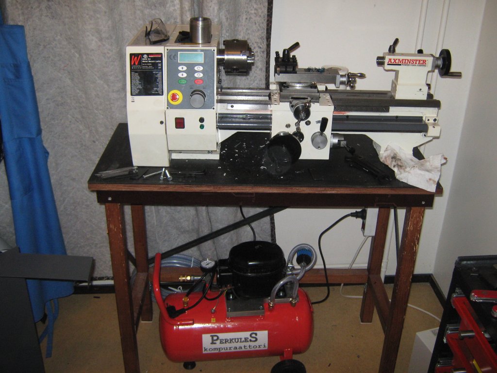 building lathe stand