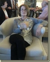 20160404_necklaceanddrinkSmall_thumb