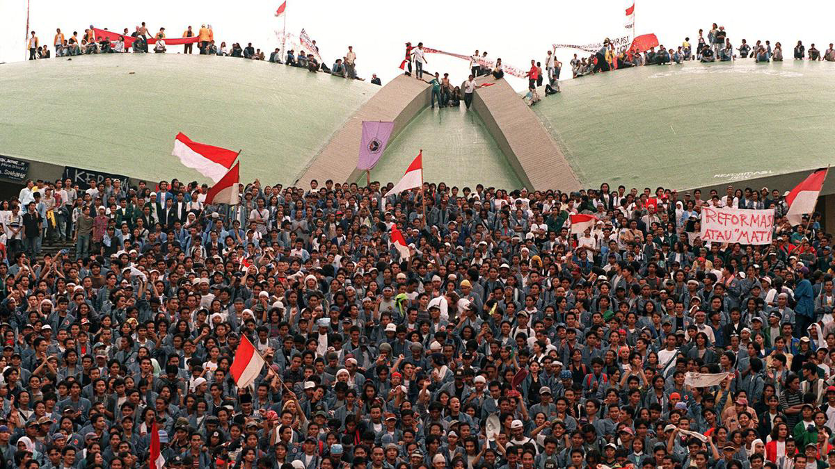 Setiap 10 Tahun Indonesia Mengalami Gejolak, Siklus Abadi?