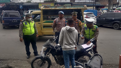 Sat Lantas Polres Tanah Karo Tindak Puluhan Pelanggar di Hari Pertama Ops Zebra Toba 2023