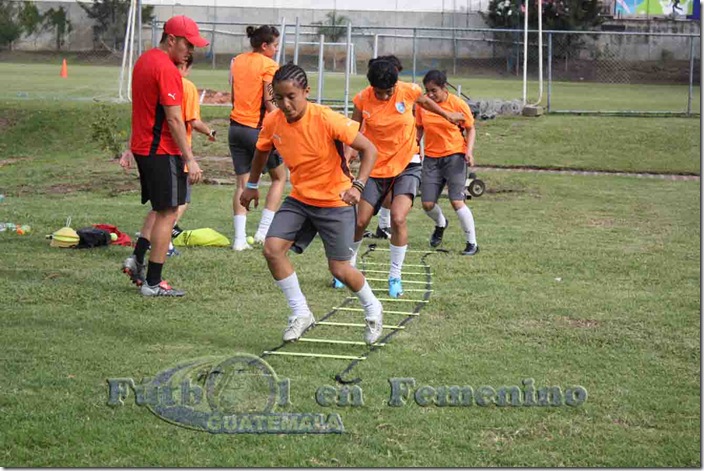 Seleccion Femenina Futbol. 063