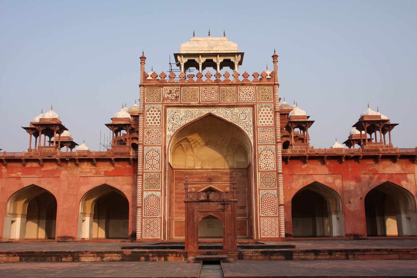 Agra Tourist Attractions - Taj Mahal ~ India Pilgrimage Tours