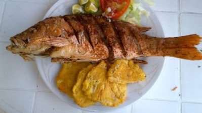 Pescado frito con patacones