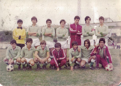 Perines 1976,arriba de izquierda a derecha, Barquín, Arguello, Sabater, Raul Ruiz, José Felix, Choya y Pedro Luis. Abajo de izq. a derecha, Fini, Huergo, Santi, Herrero, Mata, Beto y Zalo. 