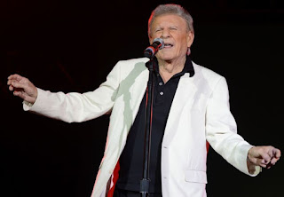 Picture of Bobby Rydell performing on the stage