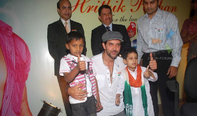 Hrithik Roshan at the launch of Save a Heart Campaign by SevenHills