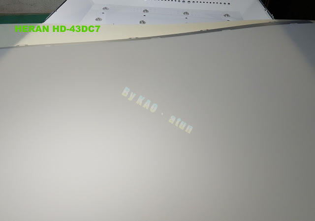 HERAN（禾聯）型號：HD-43DC7，啟動後！影像部份暗