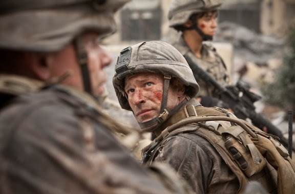 Battle: Los Angeles, Aaron Eckhart