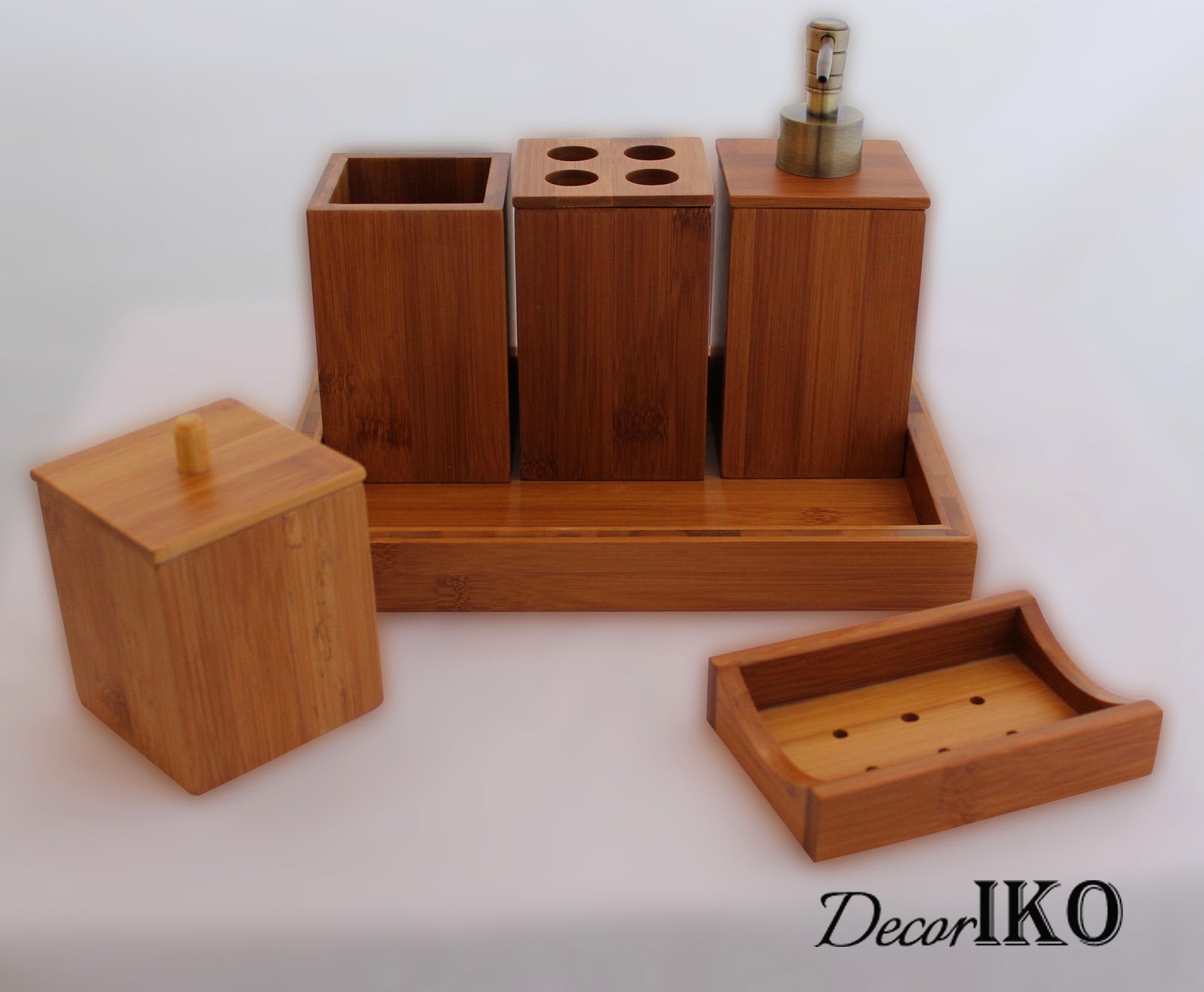 http://decoriko.ru/magazin/folder/table_accessories