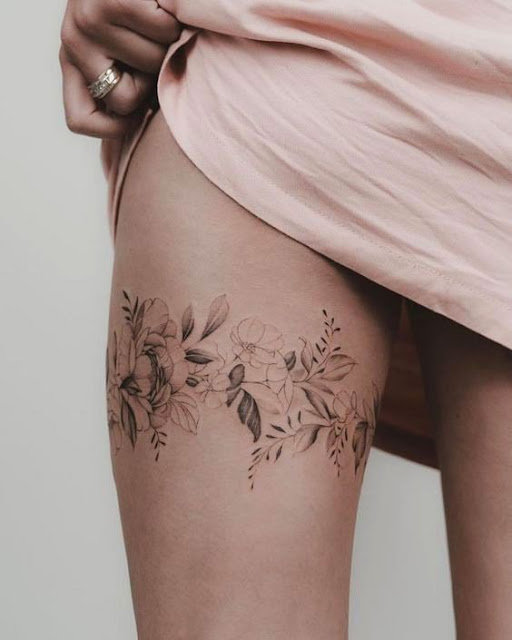 Inspire-se: 40 tatuagens femininas nas pernas que são puro estilo