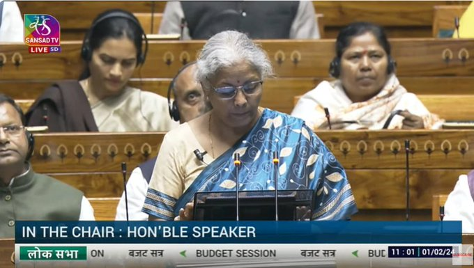 Budget 2024 Live: वित्त मंत्री निर्मला सीतारमण ने संसद में पेश किया अंतरिम बजट 2024, शुरू किया बजट भाषण
