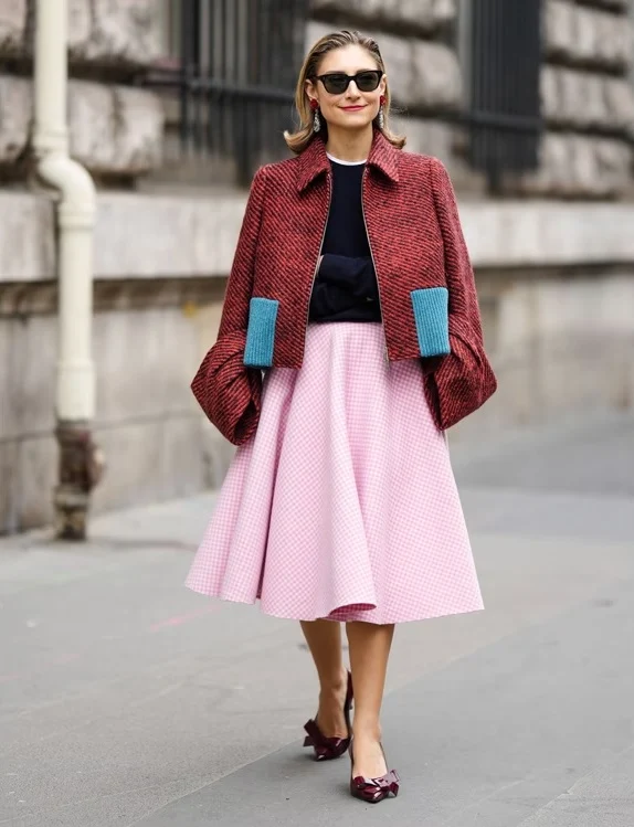 Chic Shoe Pairings for Your Midi Skirt