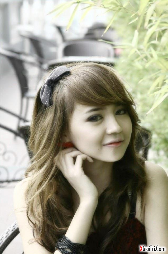 Tự sướng cùng Barbie Trang