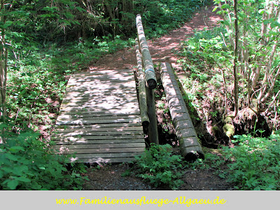 Brücke und Balancierbalken